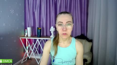 Snapshot of queen_a_n_i chatting on February 28, 7:05 am A N I Ill be here on December 1st online show from February 28, 7:05 am