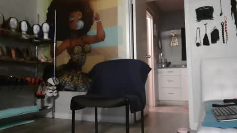 QnAnitaDix online show from November 28, 9:23 am