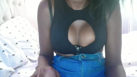 queen_kai online show from May 17, 8:13 am
