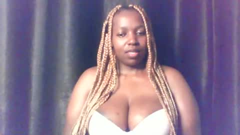 QUEEN online show from May 11, 5:09 am