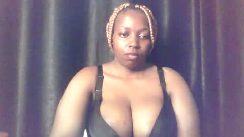 QUEEN online show from April 28, 4:16 am