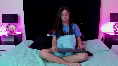 queen_misy online show from May 24, 11:36 pm