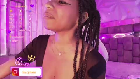   online show from May 11, 4:04 pm