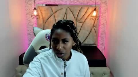   online show from January 12, 2:30 pm