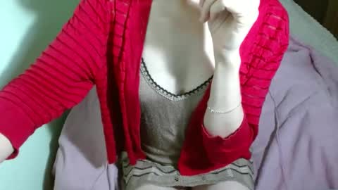queenoftenderness online show from January 4, 5:26 pm