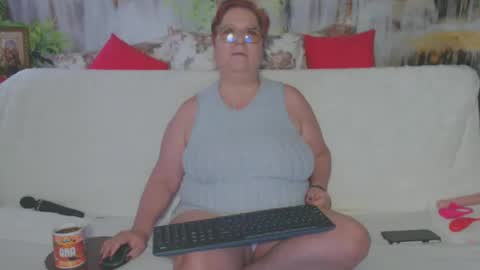 QueenPammy online show from February 2, 6:37 am
