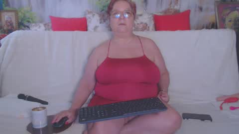 QueenPammy online show from February 15, 7:27 am