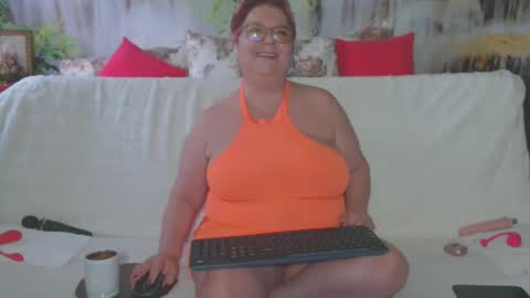 QueenPammy online show from February 5, 7:07 am