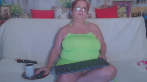 QueenPammy online show from February 21, 6:18 am