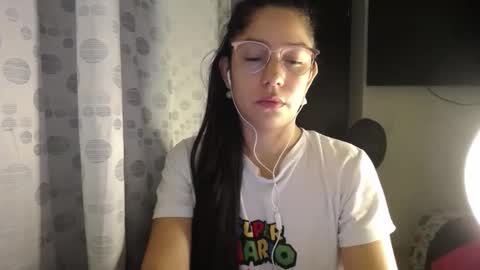 Paola online show from May 20, 3:25 am