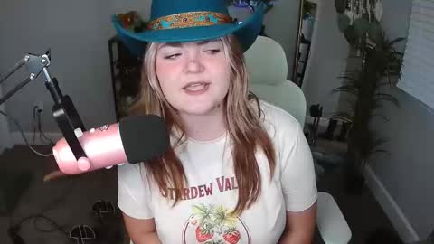 Bri online show from April 30, 2:06 am