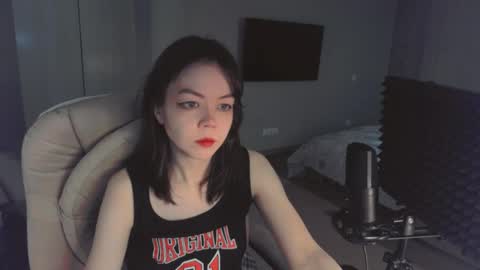 quietluxury online show from April 6, 12:39 pm