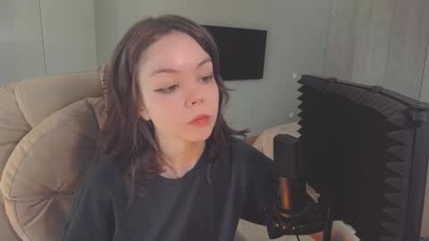 quietluxury online show from May 22, 1:31 pm