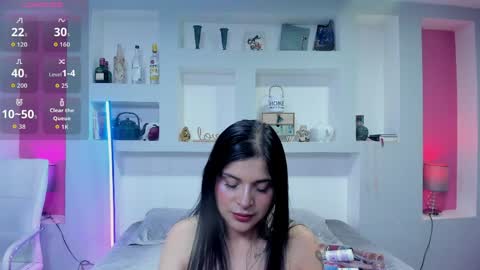 Rachel  online show from May 17, 3:33 pm