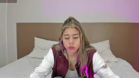 Rachell online show from May 7, 5:01 am