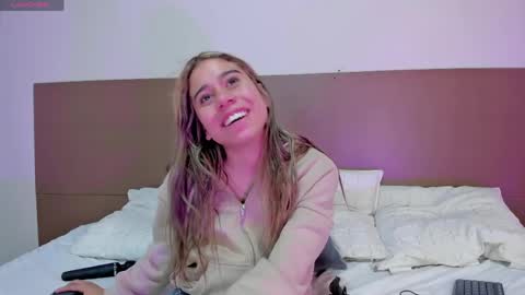 Rachell online show from May 16, 10:36 am