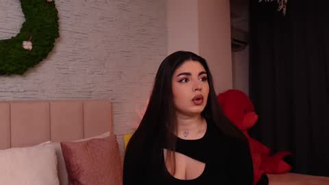 RachelSwaan online show from January 16, 5:42 am