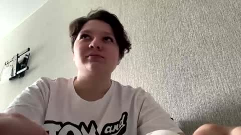 Emmie online show from May 23, 1:59 am