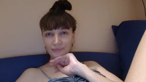 Rafaella online show from May 24, 6:07 pm