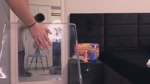 rainnas online show from April 7, 4:47 am