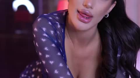 Raisa online show from May 4, 6:33 pm