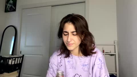 Ray Ray online show from January 3, 3:38 am