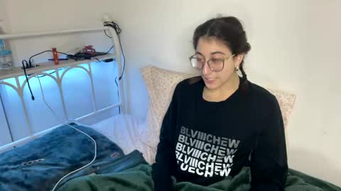 Ray Ray online show from February 6, 4:21 am