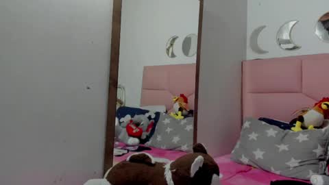  Nina  online show from May 20, 3:14 am
