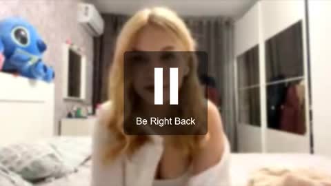 Randa online show from October 24, 7:21 pm