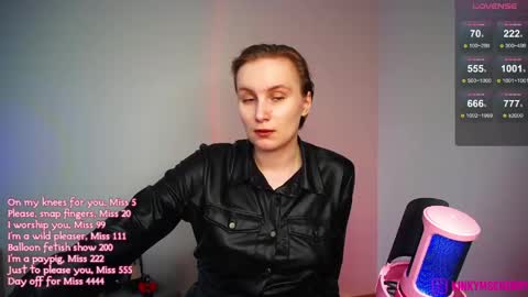 Cherry  Miss Cherry online show from May 17, 3:33 pm