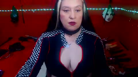 Sonia online show from May 7, 1:54 am