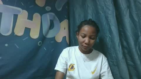 rasoanetteee online show from September 28, 7:58 am