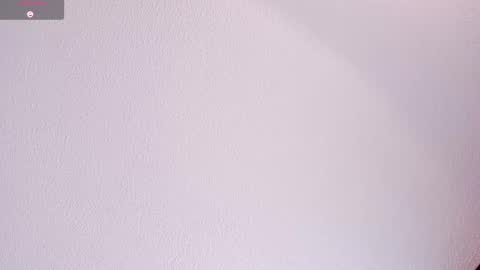 Snapshot of raven__white1 chatting on February 7, 10:20 pm Raven online show from February 7, 10:20 pm