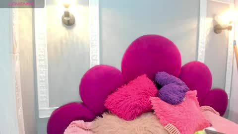 raven_loove online show from May 21, 8:07 pm