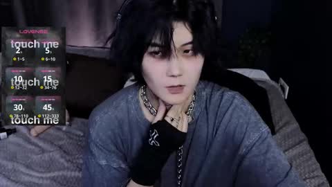 Raven online show from October 8, 4:22 pm