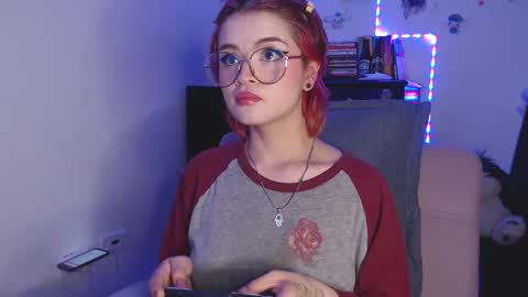 Snapshot of raventh_ chatting on February 13, 5:48 am raventh_ online show from February 13, 5:48 am