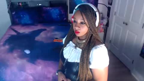 realgoddessdream online show from May 6, 5:55 am