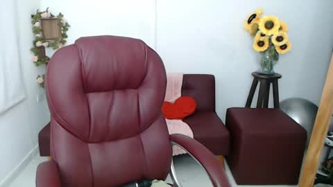 REBECA online show from May 13, 1:50 pm