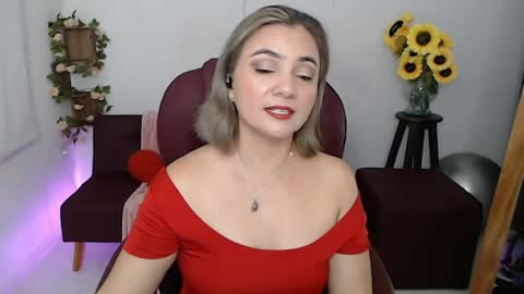 REBECA online show from May 14, 2:01 pm
