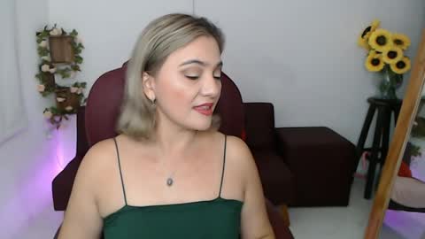 REBECA online show from May 25, 3:11 pm