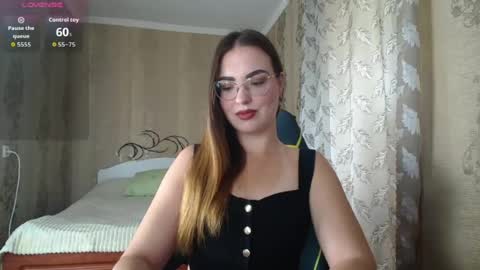 Rebecca online show from July 7, 11:03 am