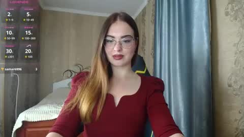 Rebecca online show from May 19, 7:43 pm
