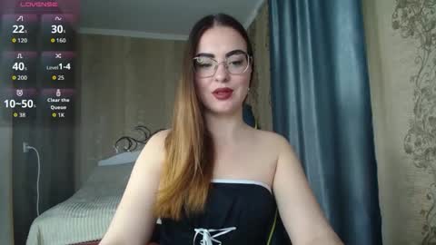 Rebecca online show from March 25, 12:08 pm