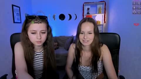 rebecca_smile_ online show from May 8, 1:14 pm