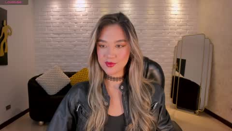 Rebe online show from January 5, 3:22 am