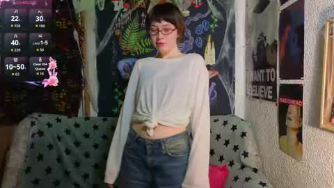 Lara online show from November 14, 8:09 pm