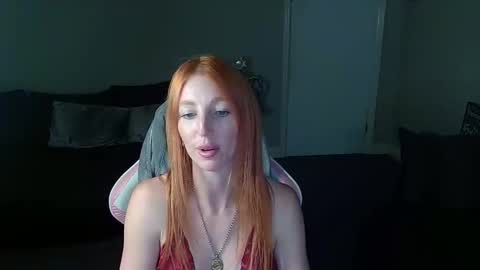 Snapshot of red_firesquirt chatting on September 15, 8:49 pm Red - online show from September 15, 8:49 pm
