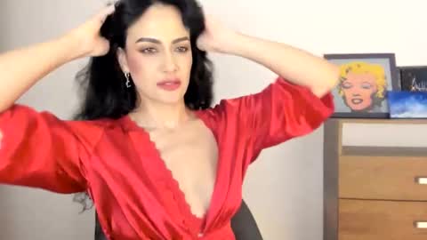 red_flower203 online show from October 21, 8:24 pm