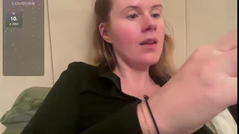 Rosie online show from February 8, 6:55 pm
