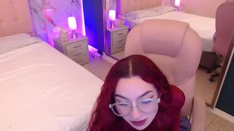 Kitty online show from November 20, 4:19 pm